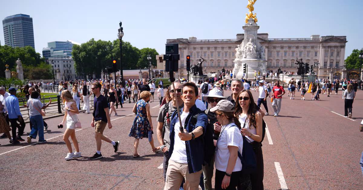 New Tourism Tax Planned for England's Mayors