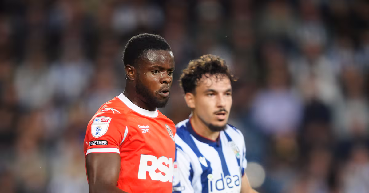 Charlton and Portsmouth Play to Goalless Draw
