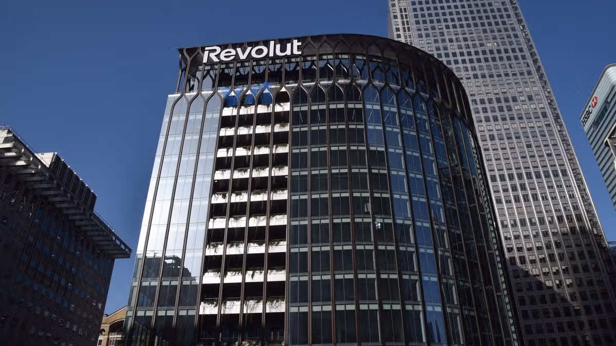 Revolut data leak prompts user warnings