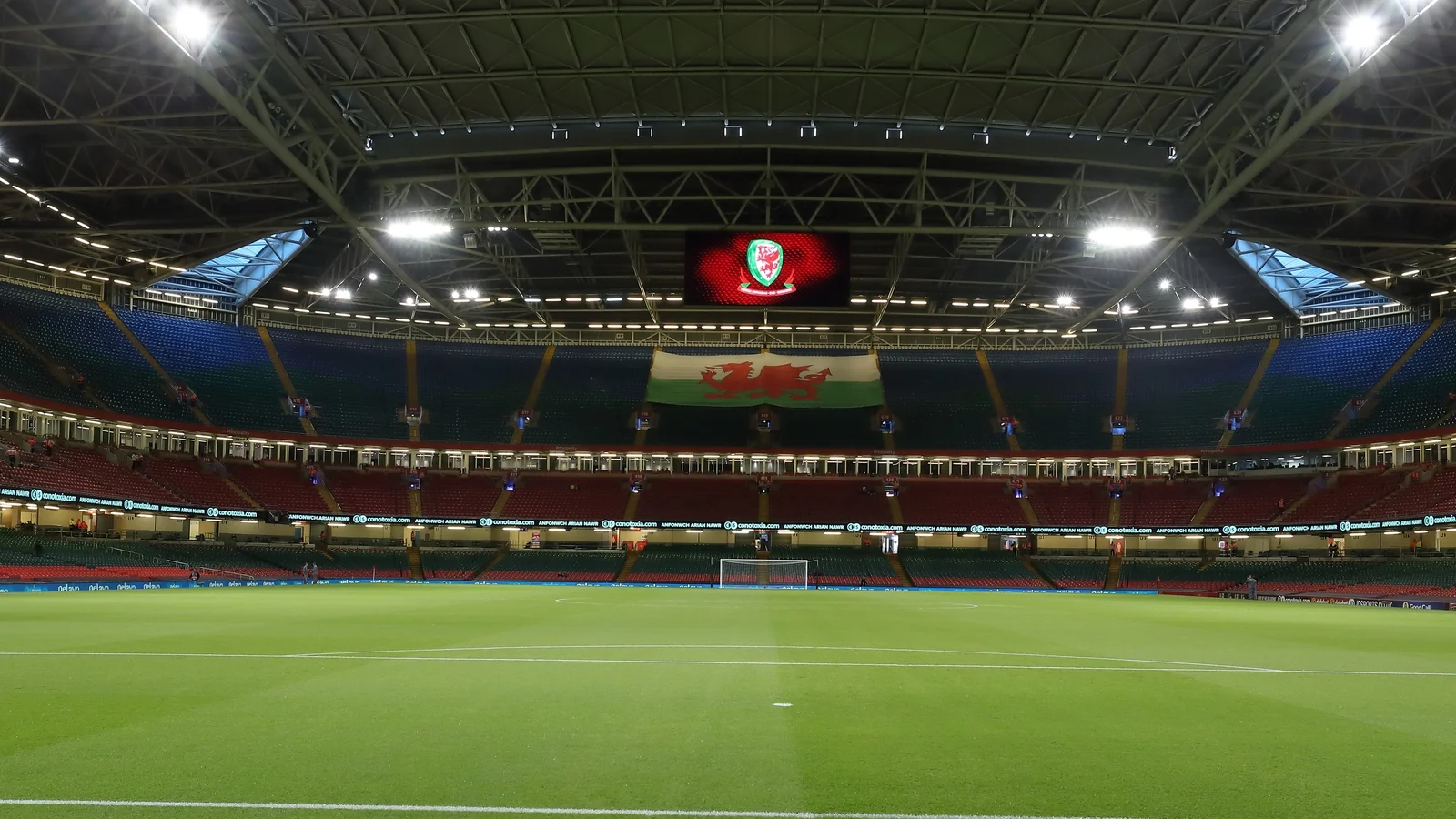 Cardiff wins bid for Women's Champions League final