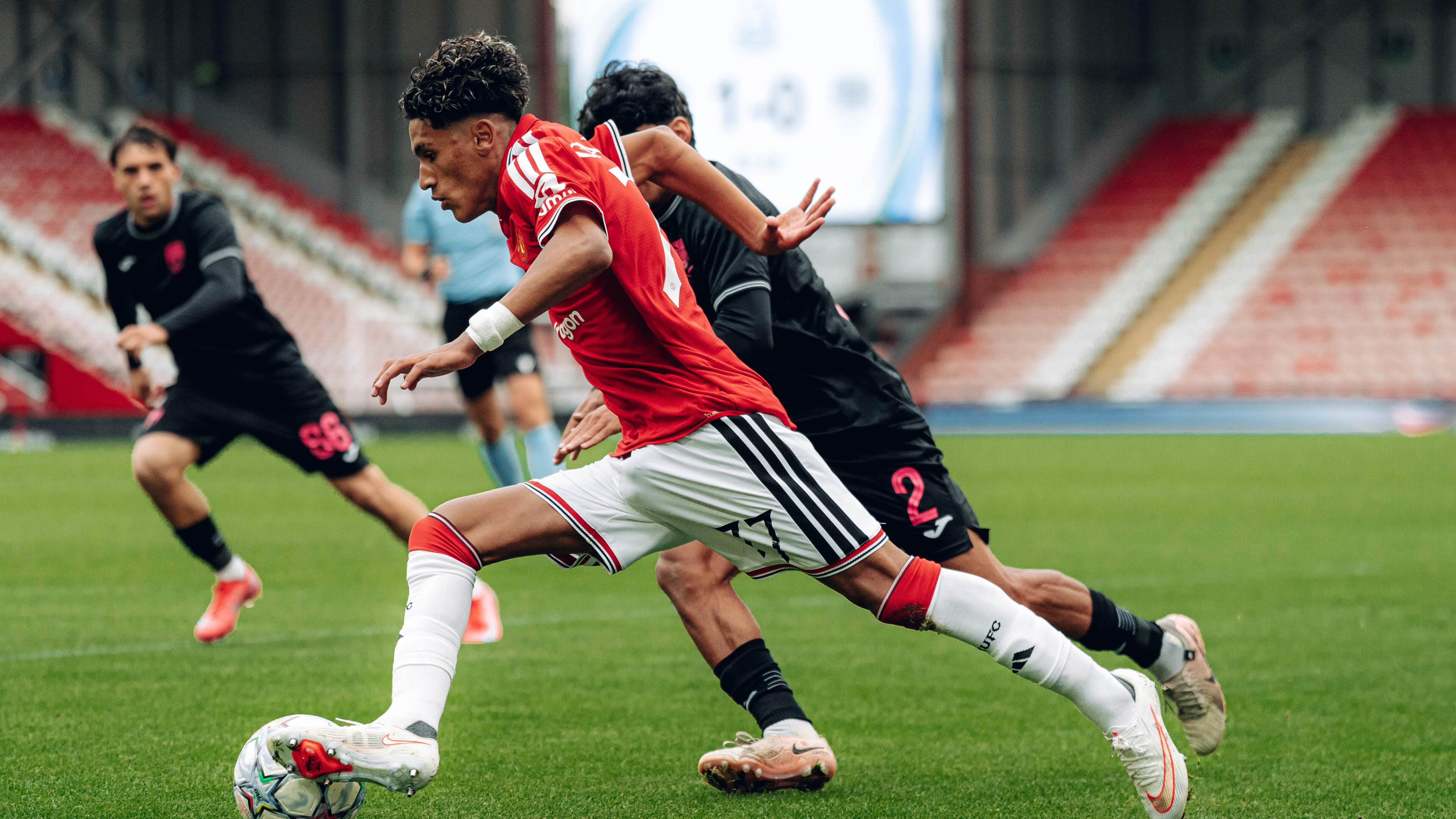 Manchester United Faces Nightmare Losing JJ Gabriel