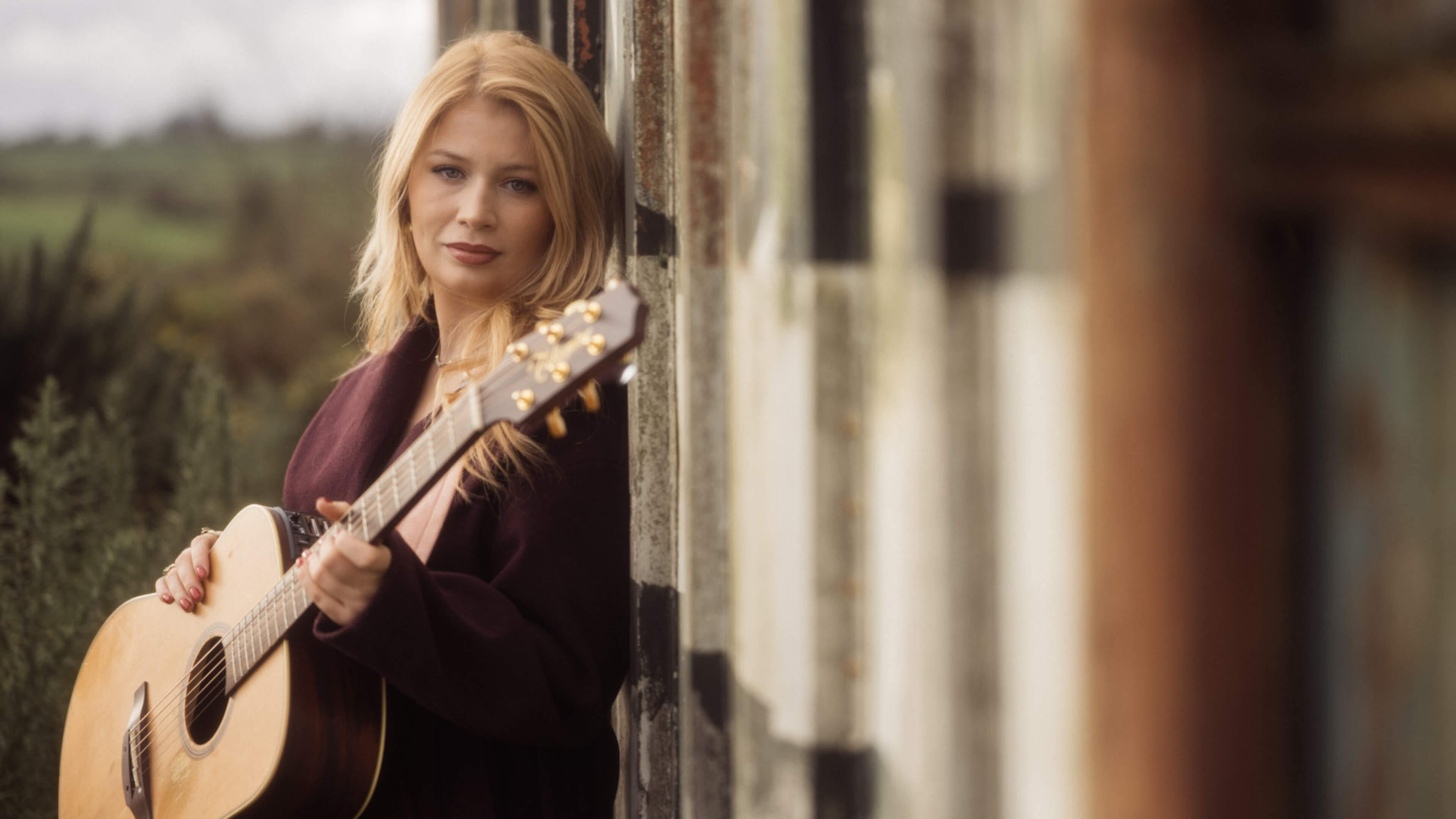 Meadhbh Walsh Launches New Tour