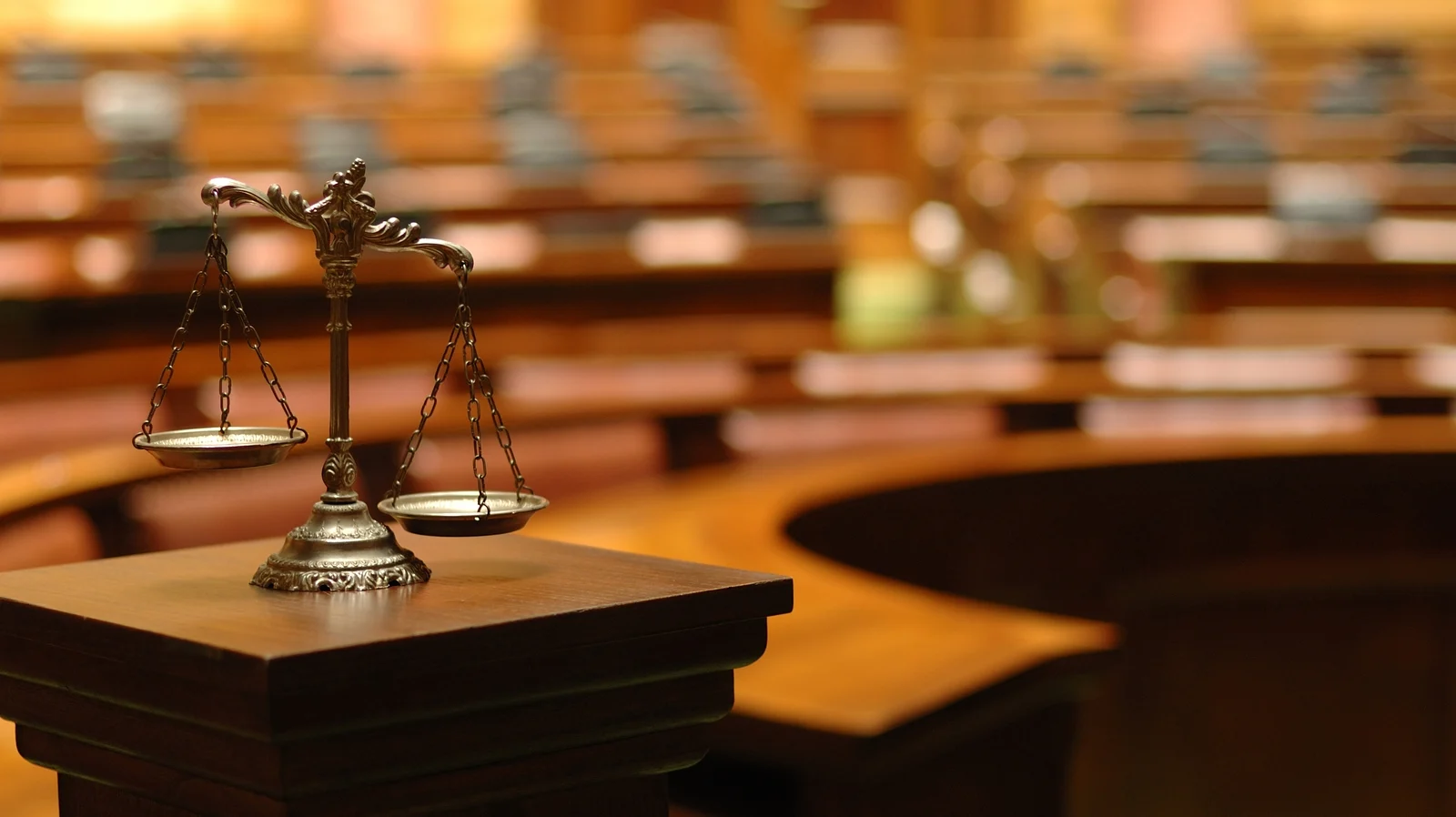 Law Society Criticizes Justice Minister Over Legal Aid