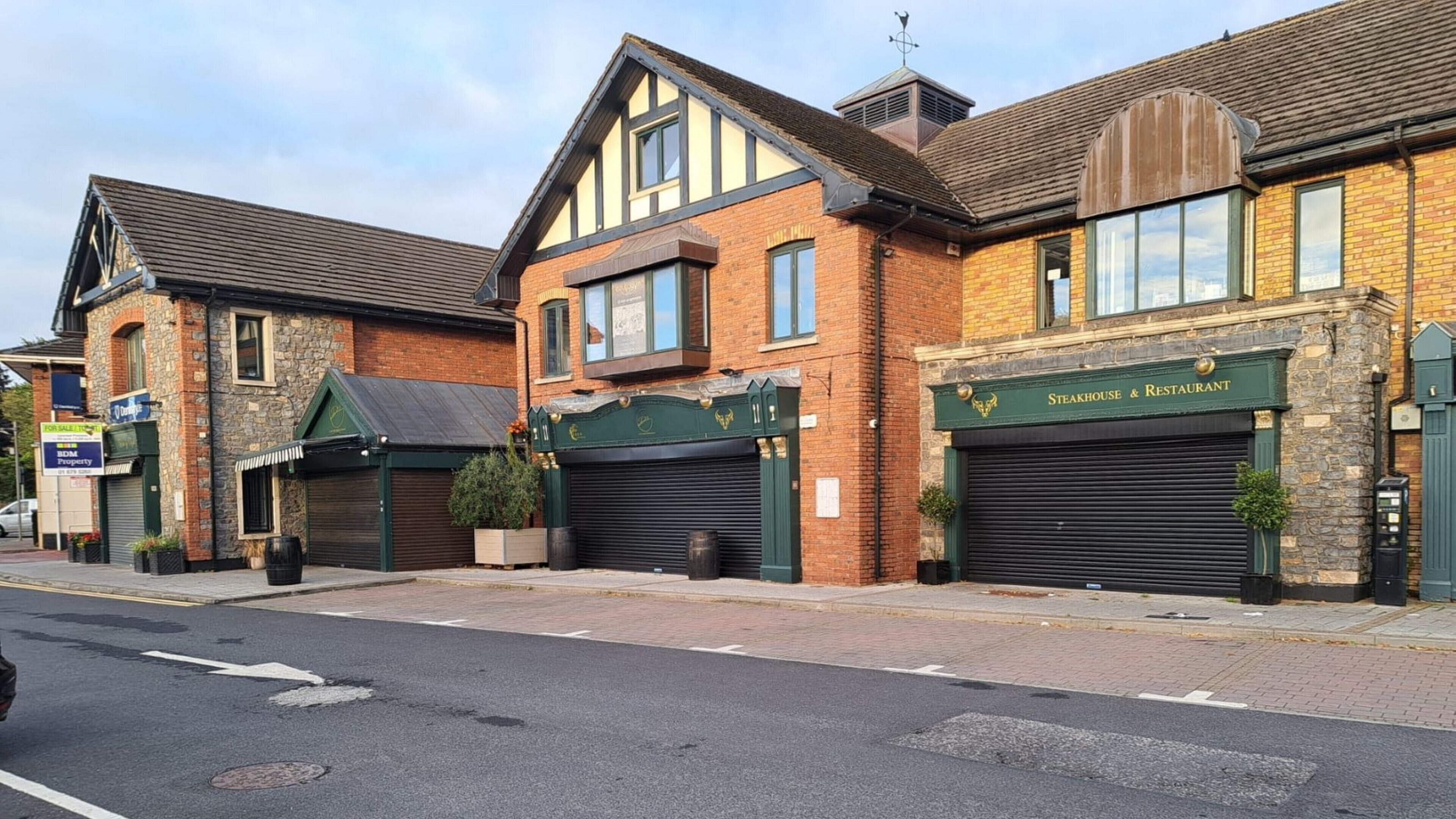 Castleknock Gastropub and Cafe for Sale