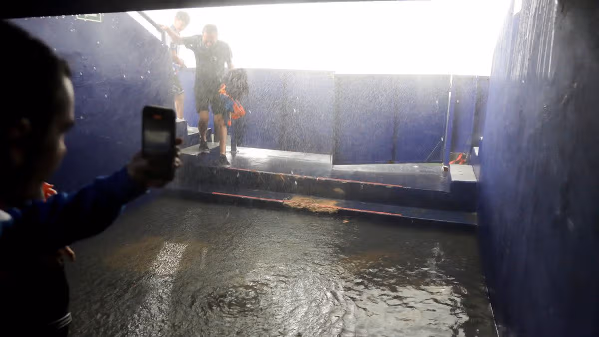 Storms Cause Flood Warnings in Spanish Resorts