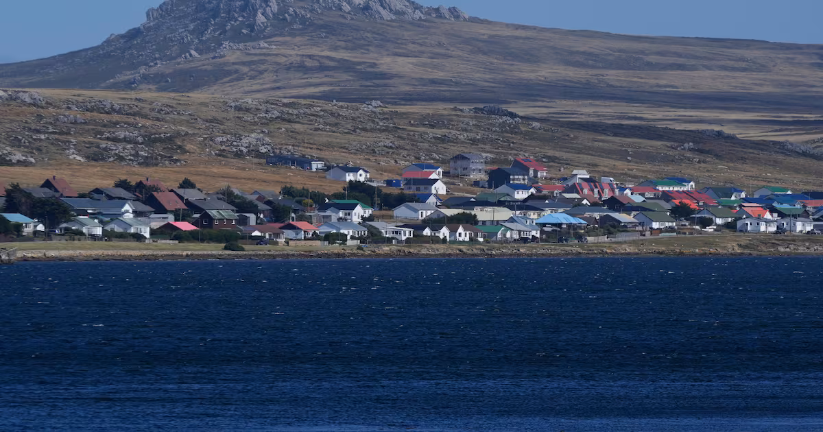 Argentine Judge Halts Falklands Oil Project