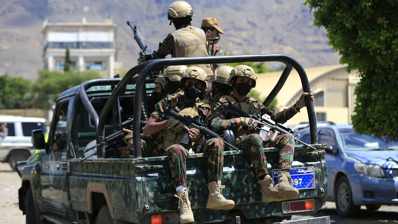 Five killed in Yemen attacks amid escalating conflict
