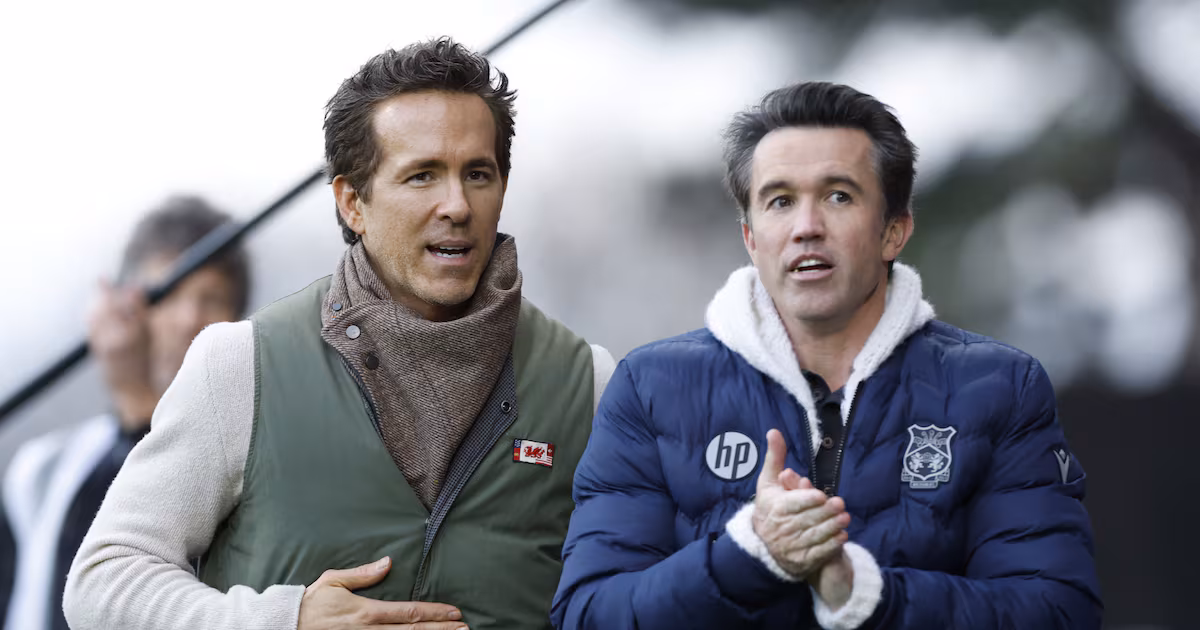 Reynolds and Mac's Spygate Spoof Before Wrexham Match