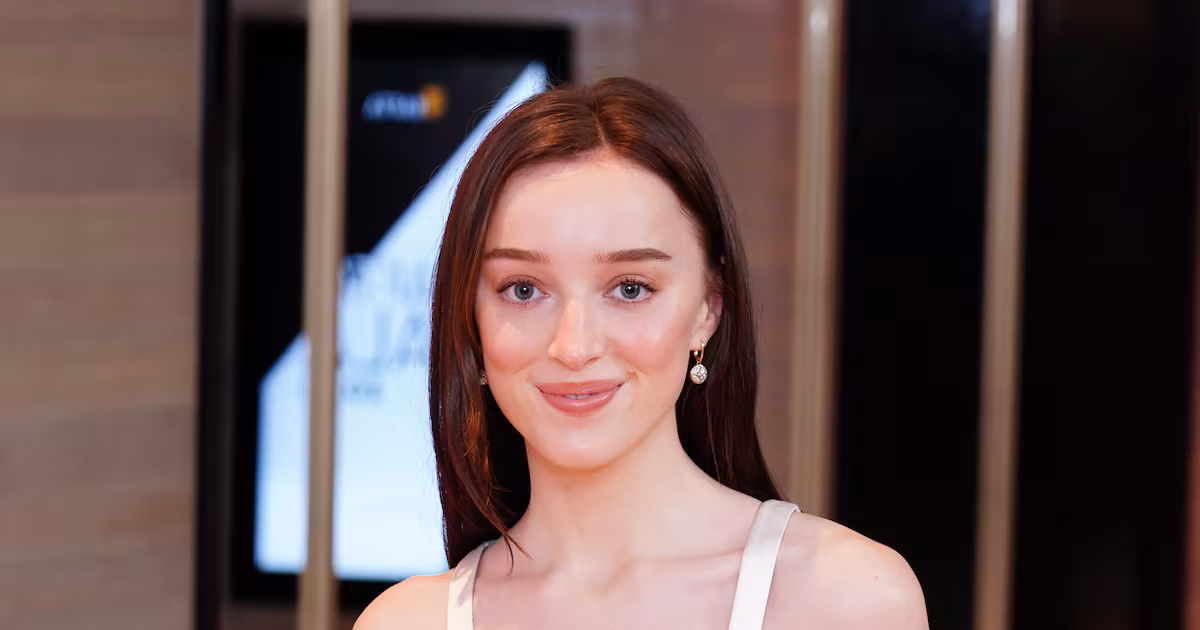 Phoebe Dynevor marries Cameron Fuller in France