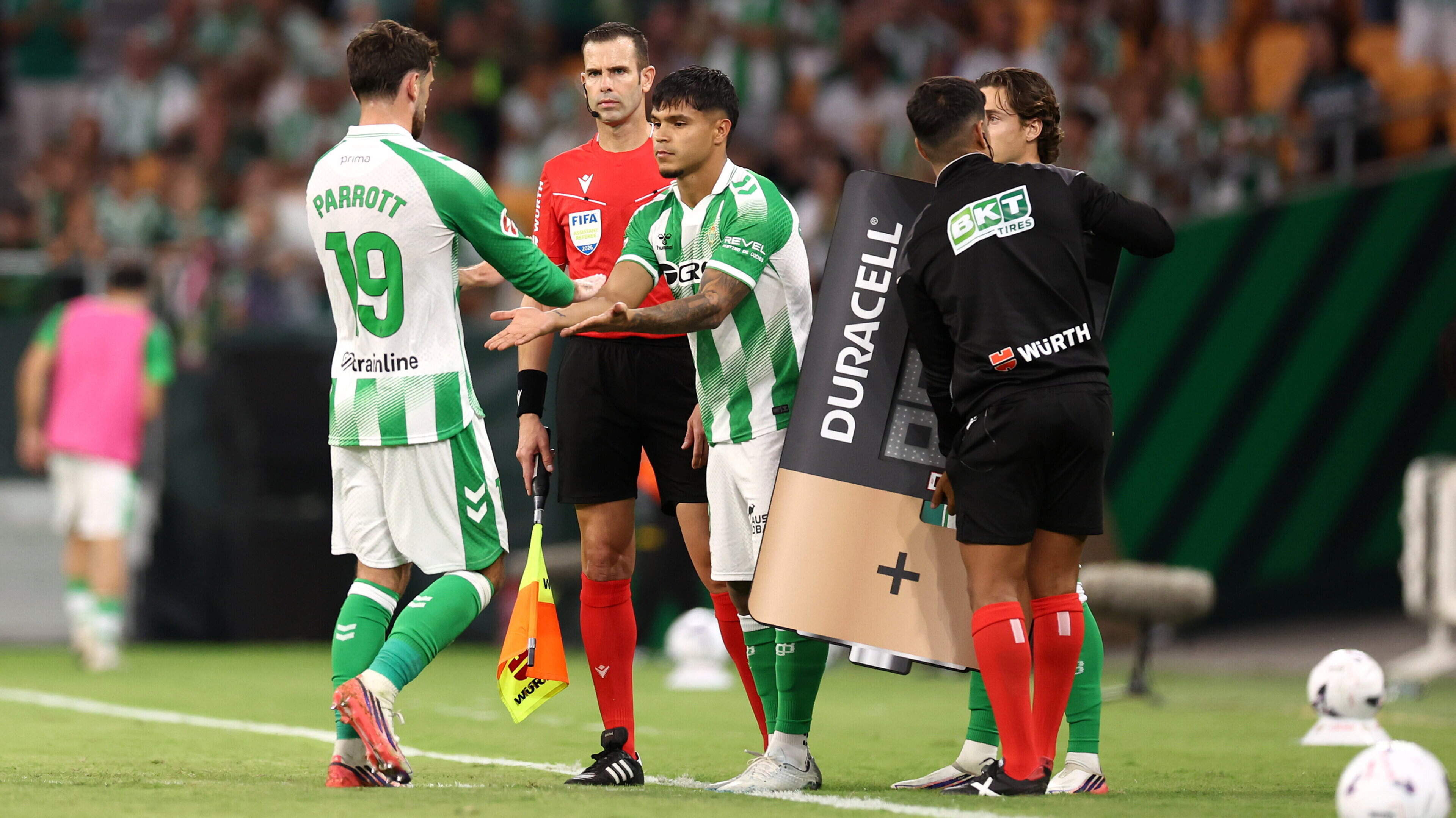 Troy Parrott Records First Assist for Real Betis