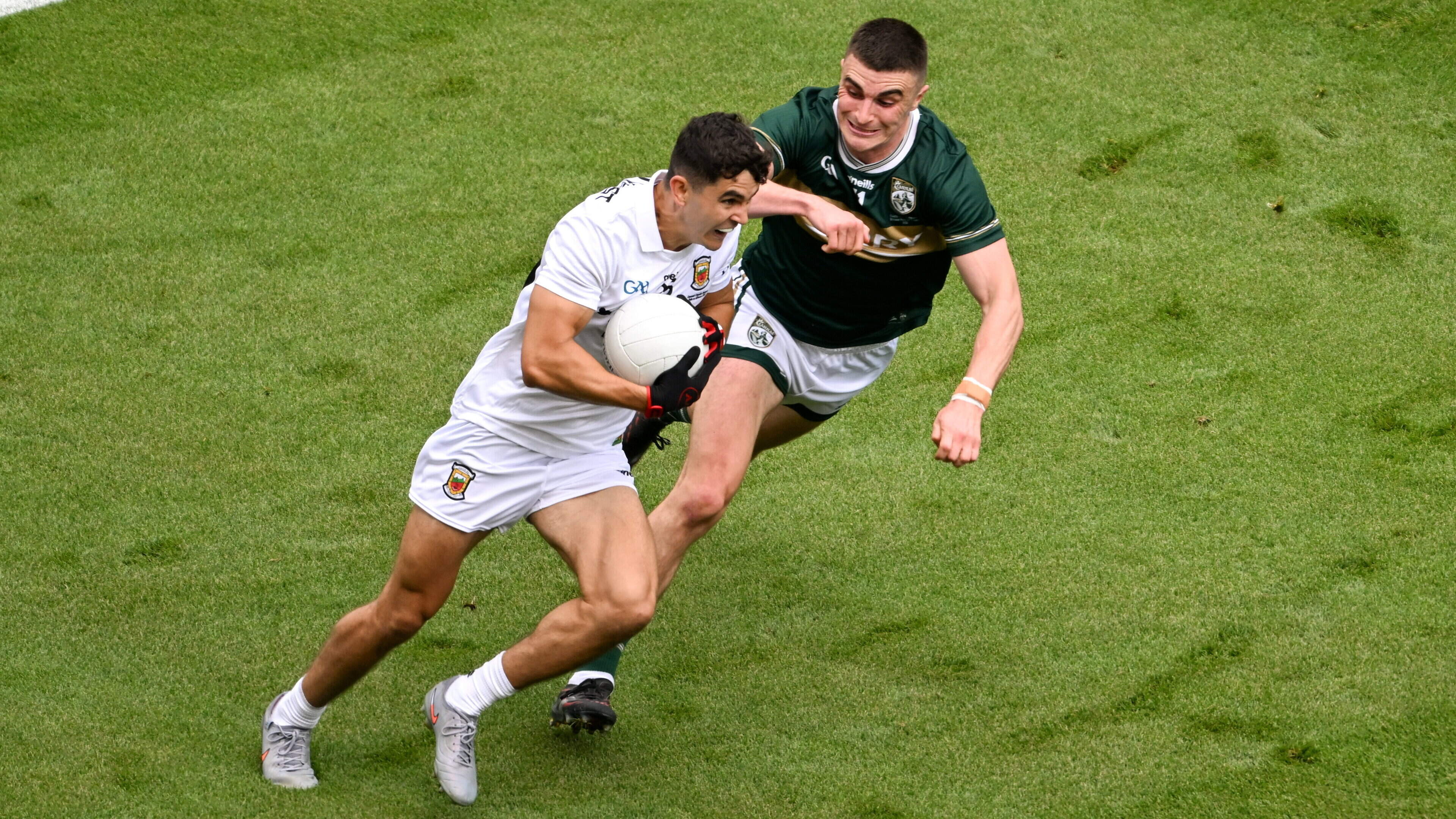 Mayo-Kerry game in London approved