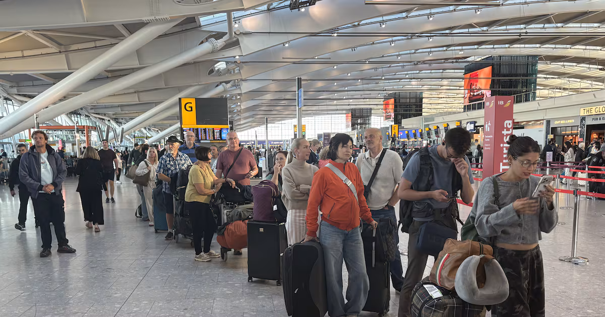 UK Flight Cancellations Caused by Software Defect