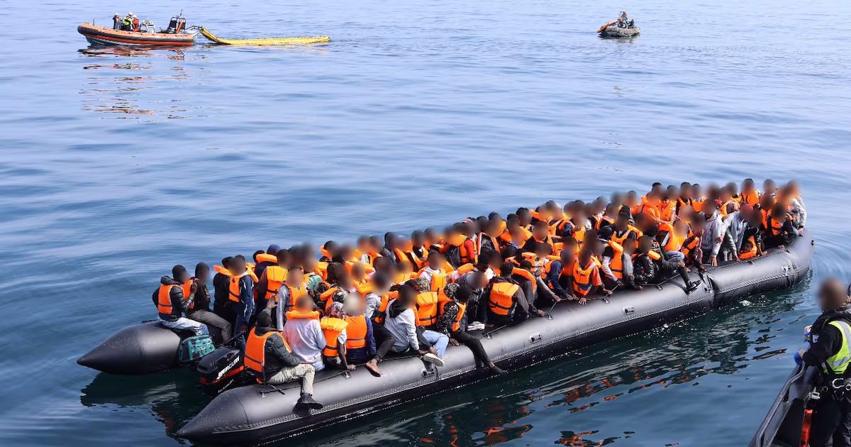 Teenager Jailed for Steering Overloaded Dinghy