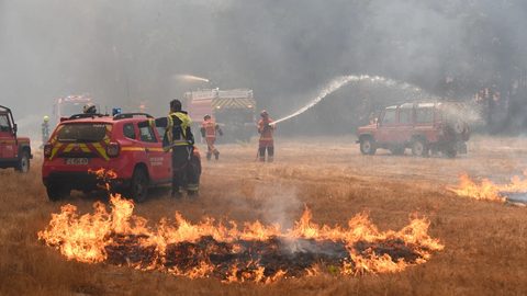 France Faces Wildfires as Spanish Evacuees Return