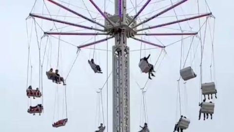 15 People Stranded on Funfair Ride in Belfast