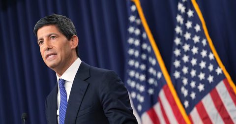 Fed Raises Interest Rate Amid Inflation Concerns